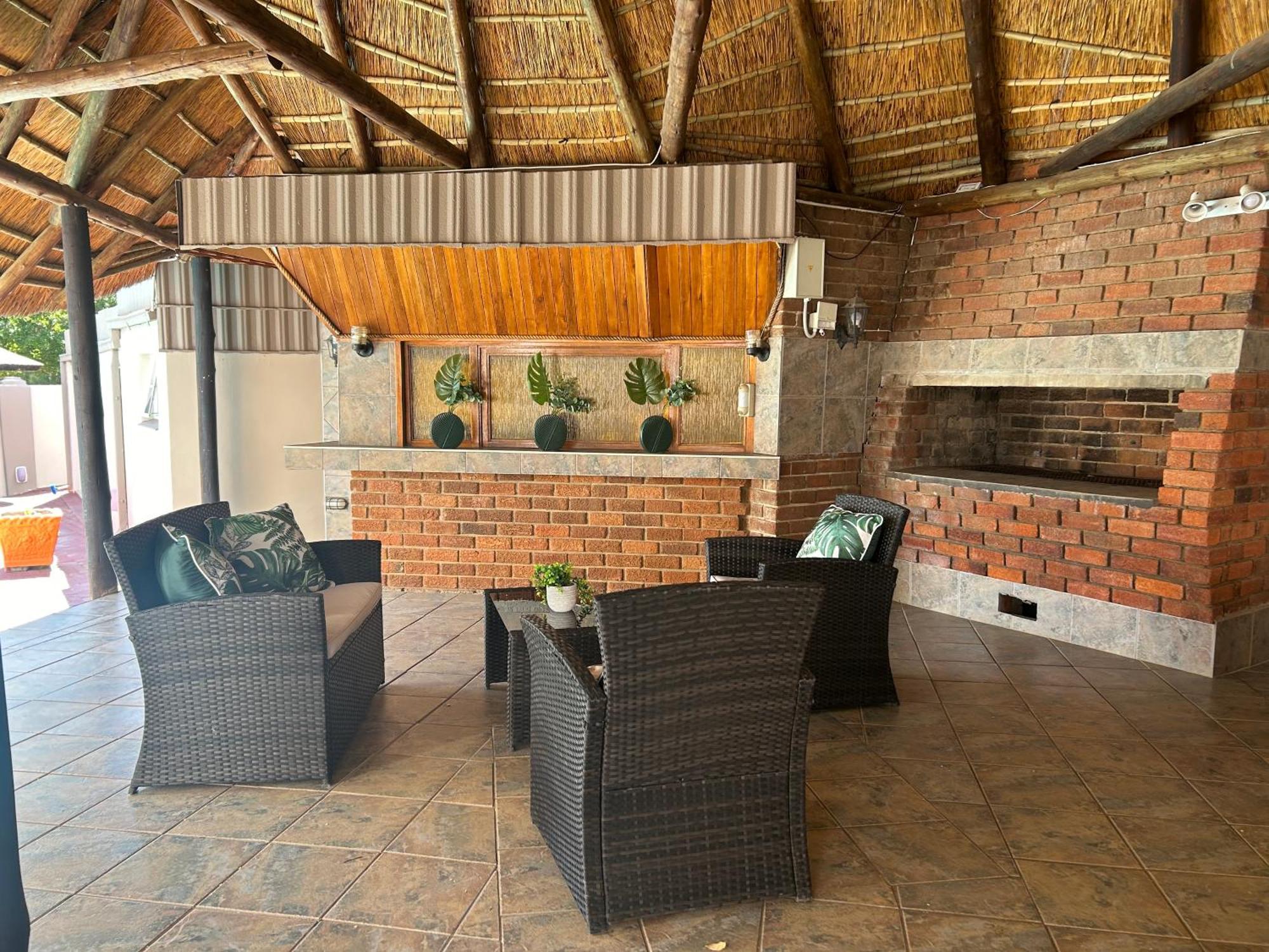 בלומפונטייין Sibella Guest House מראה חיצוני תמונה